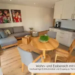Invita Natur-chalets - Gruppenurlaub, Events Im Schwarzwald - 6 Apartments, 25 Personen Bad Dürrheim