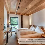 Invita Natur-chalets - Gruppenurlaub, Events Im Schwarzwald - 6 Apartments, 25 Personen * Bad Dürrheim