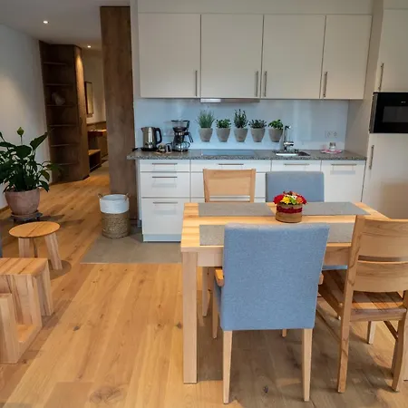 Invita Natur-chalets - Gruppenurlaub, Events Im Schwarzwald - 6 Apartments, 25 Personen Bad Dürrheim