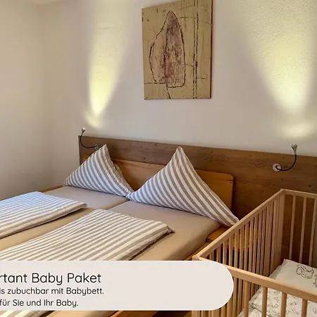 Invita Natur-chalets - Gruppenurlaub, Events Im Schwarzwald - 6 Apartments, 25 Personen Hébergement de vacances *