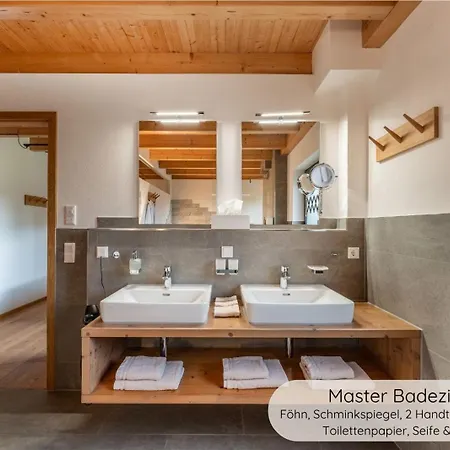 Invita Natur-chalets - Gruppenurlaub, Events Im Schwarzwald - 6 Apartments, 25 Personen